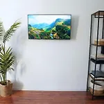 Cozy With 3 Bedroom Luxury Beds, Smart Tv, Wifi & Private Parking Spot * Magdeburg